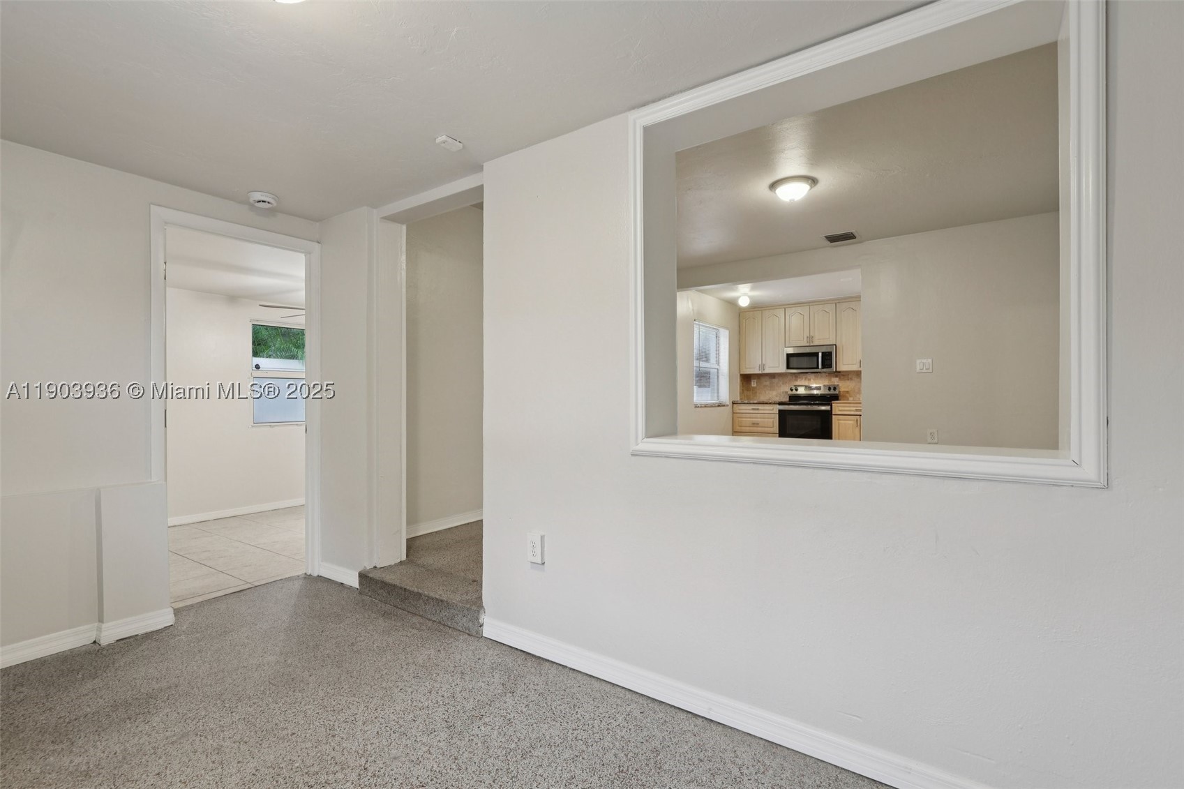 HOLIDAY HEIGHTS - Residential