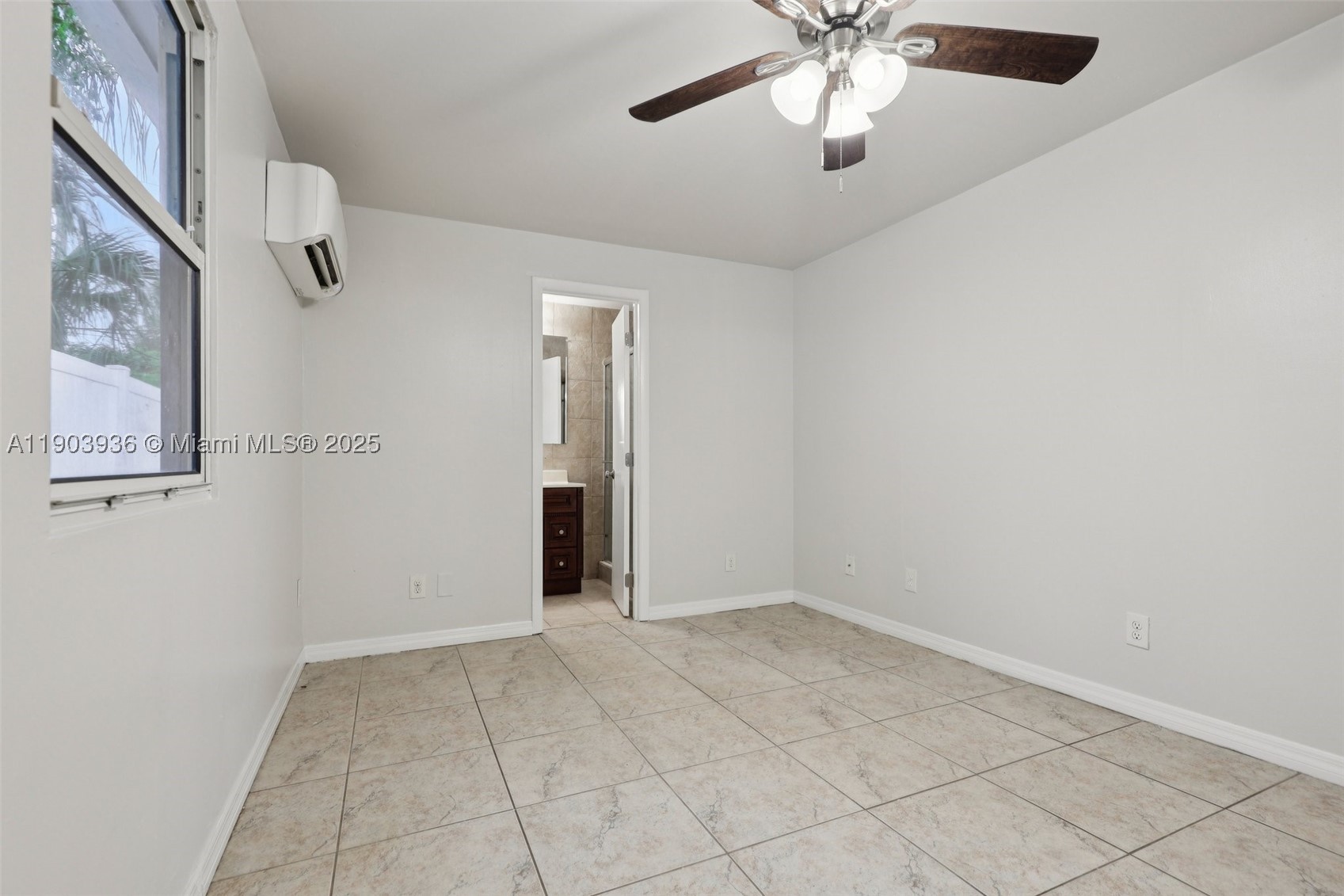 HOLIDAY HEIGHTS - Residential