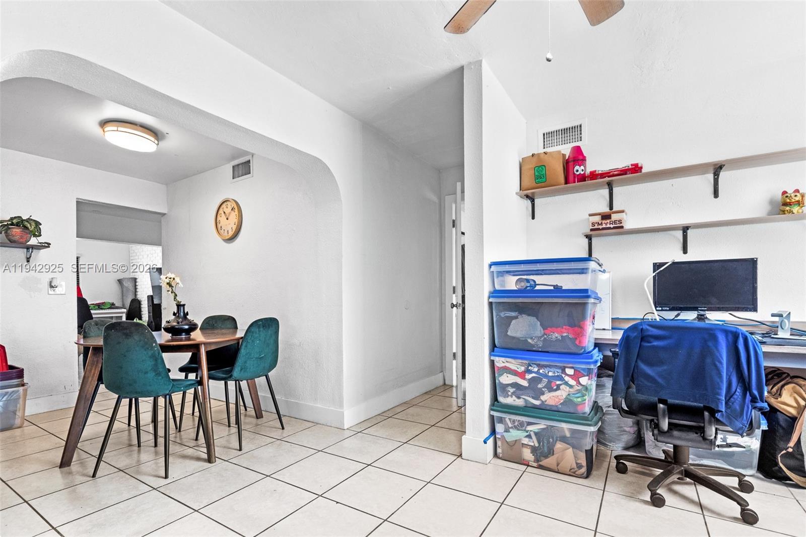 HOLLYWOOD BEACH HEIGHTS S - Residential