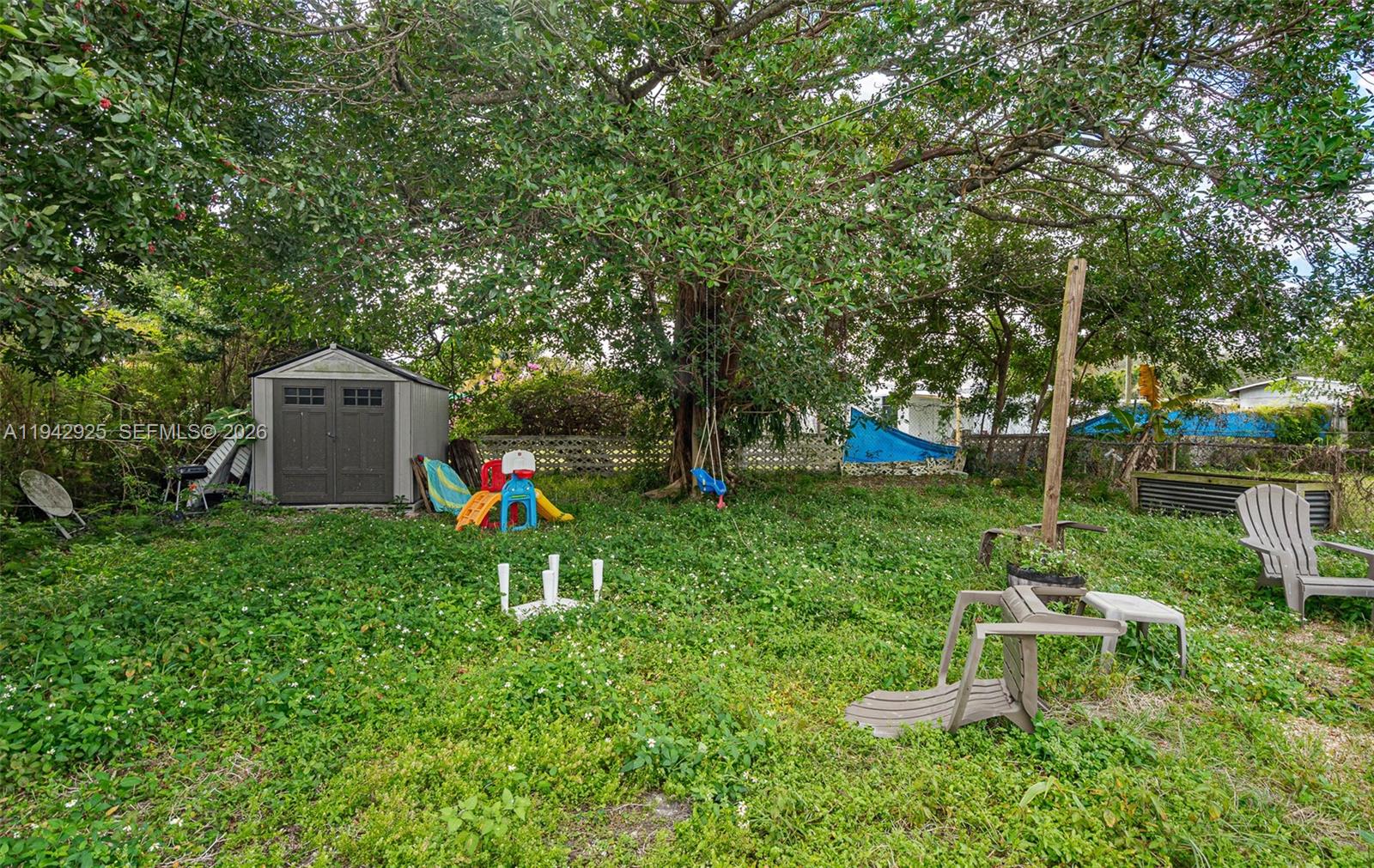 HOLLYWOOD BEACH HEIGHTS S - Residential