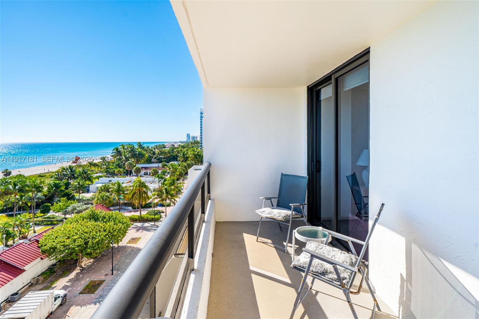 CLUB ATLANTIS CONDO - Residential