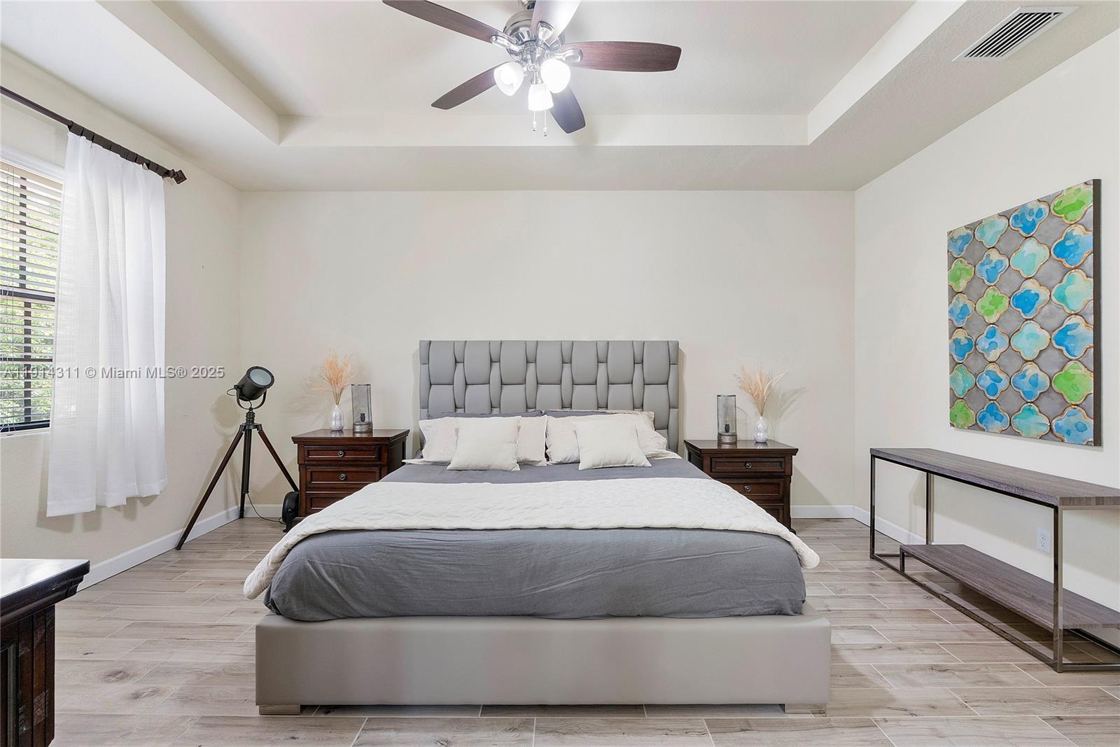 WELLINGTON PARC - Residential Lease