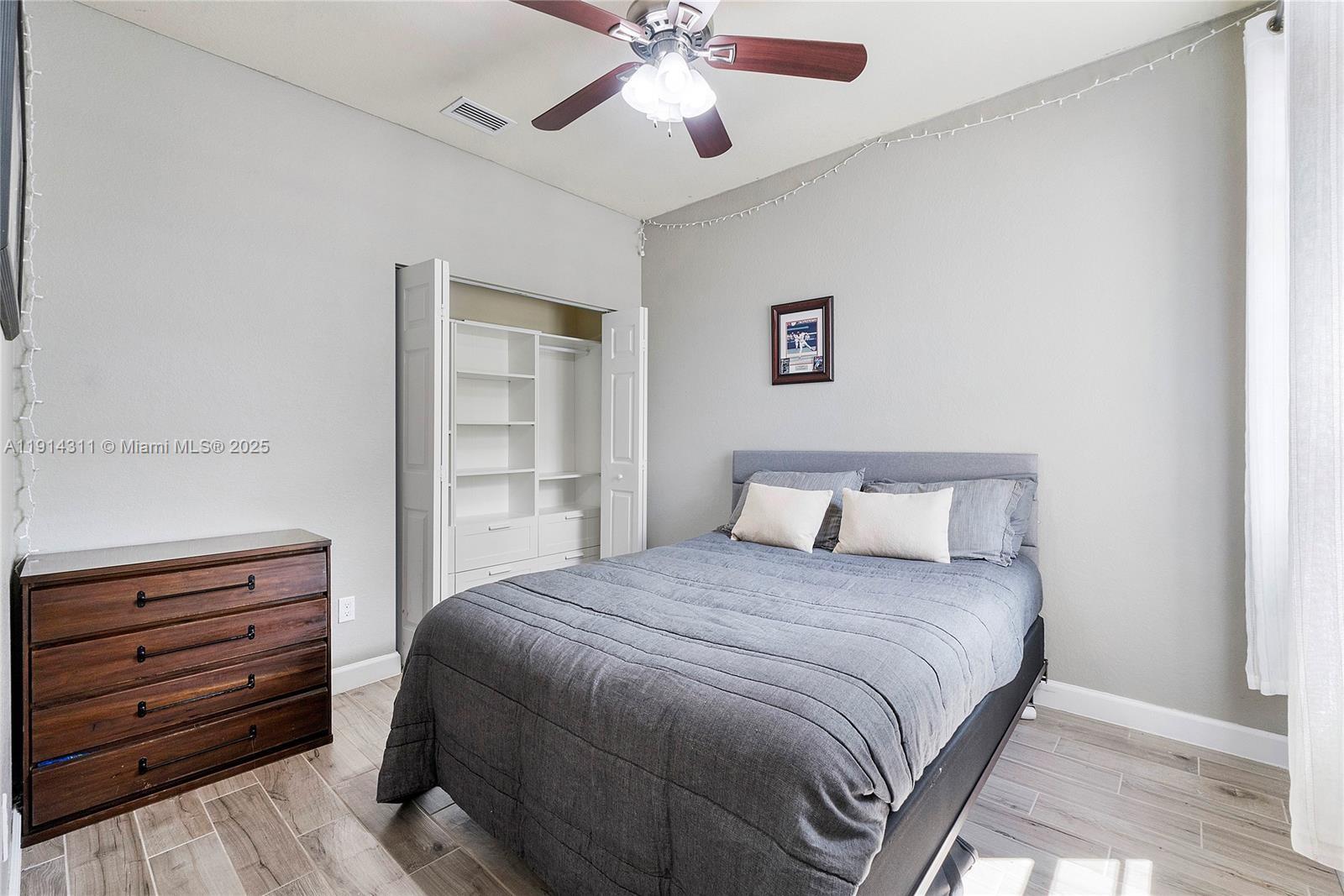 WELLINGTON PARC - Residential Lease