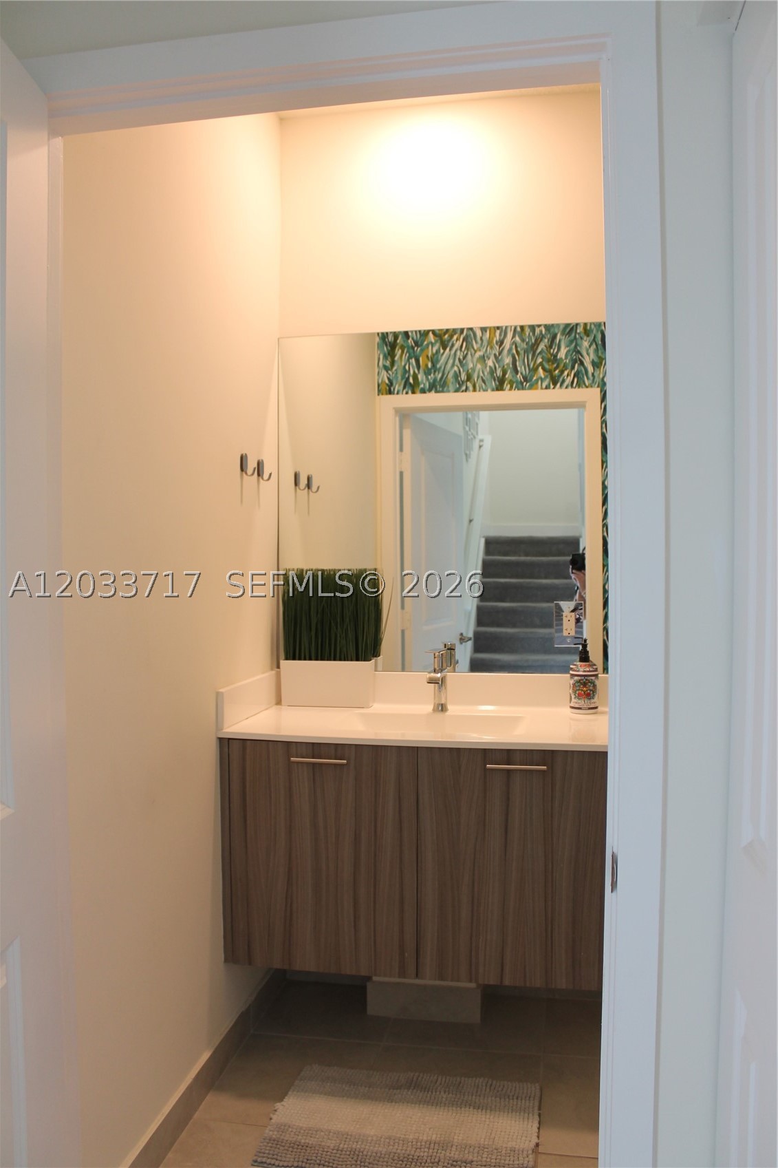 URBANA AT RESIDENCES - Residential