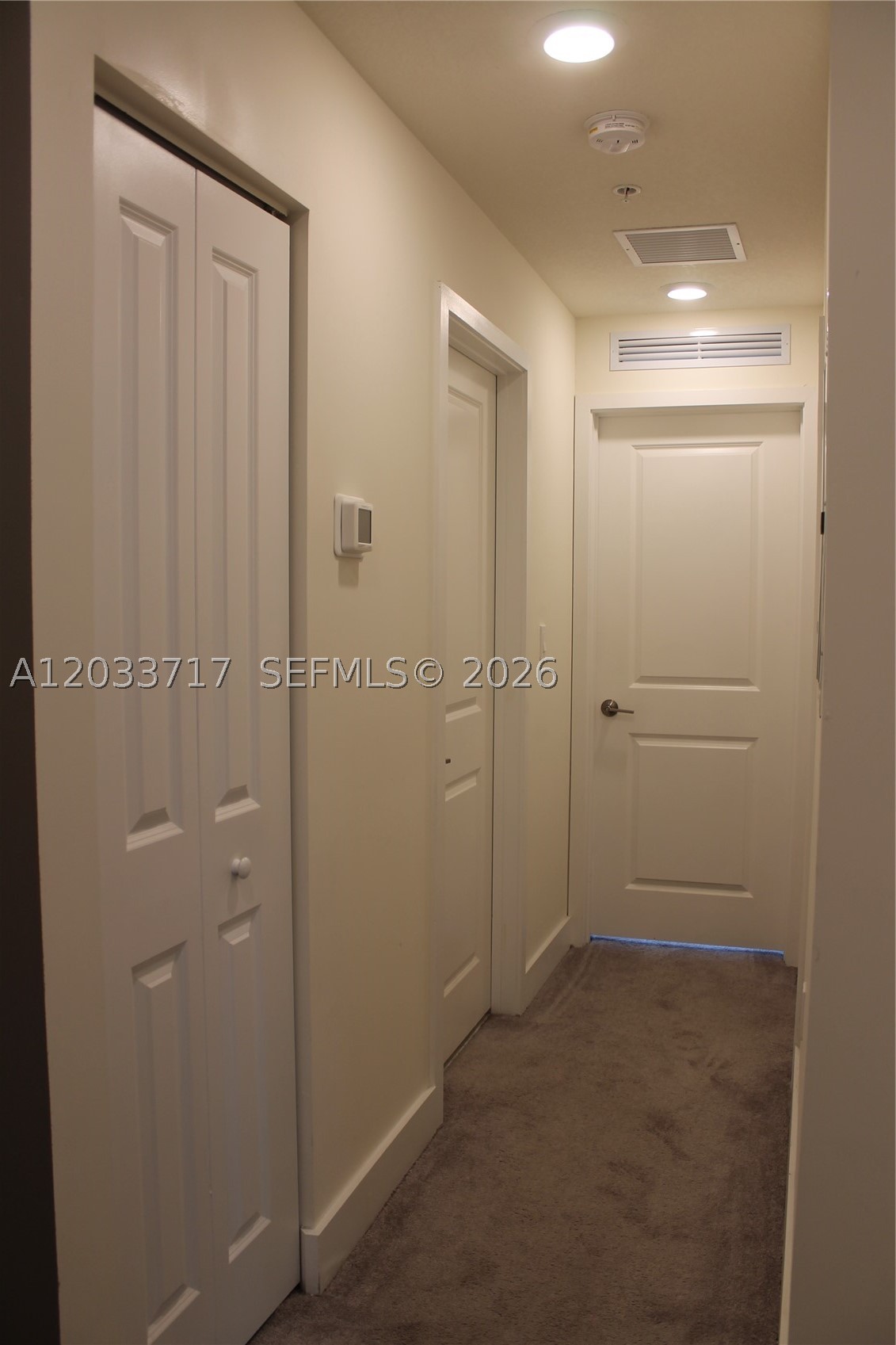 URBANA AT RESIDENCES - Residential