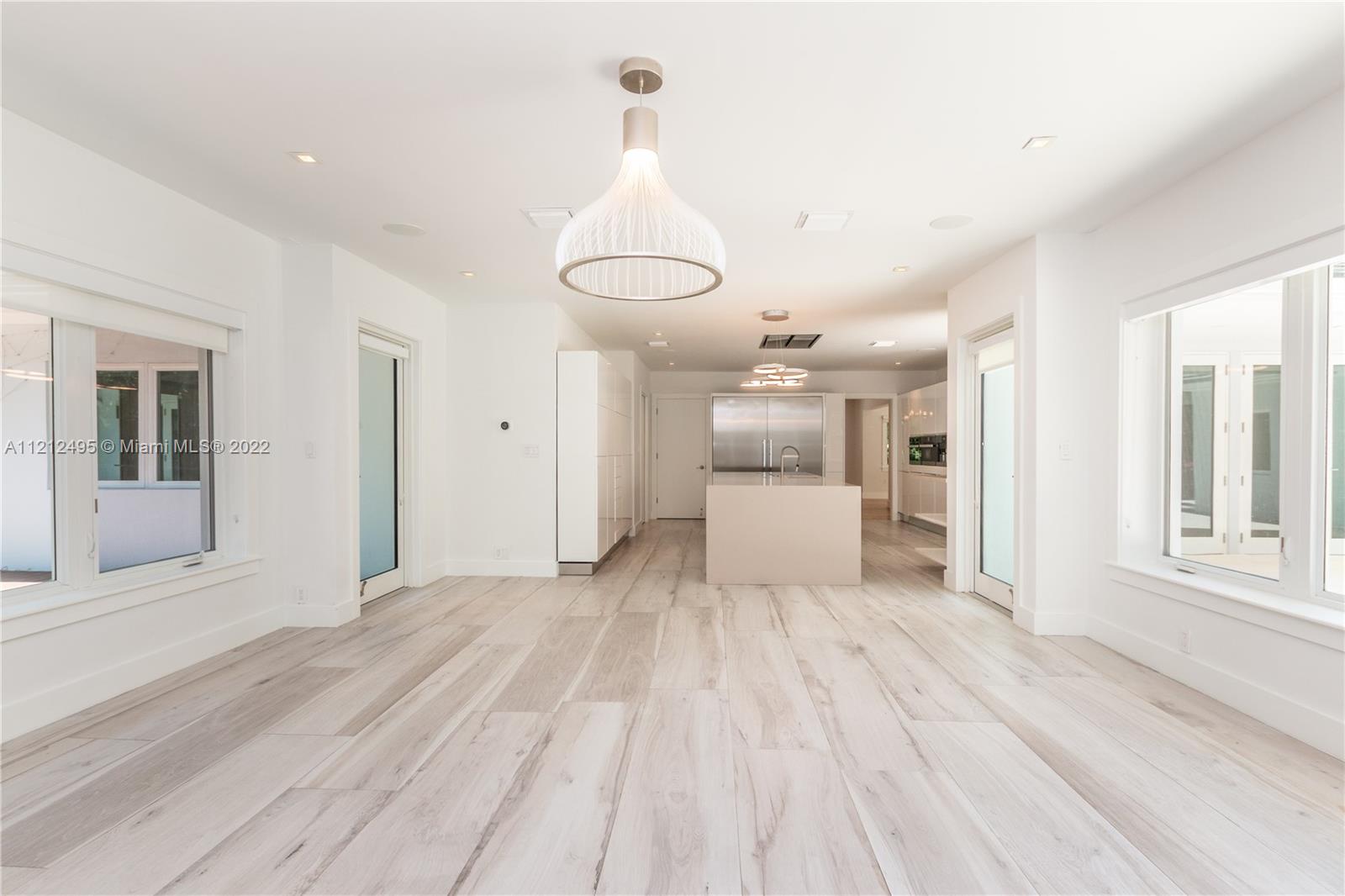 LEAFY WAY - Residential