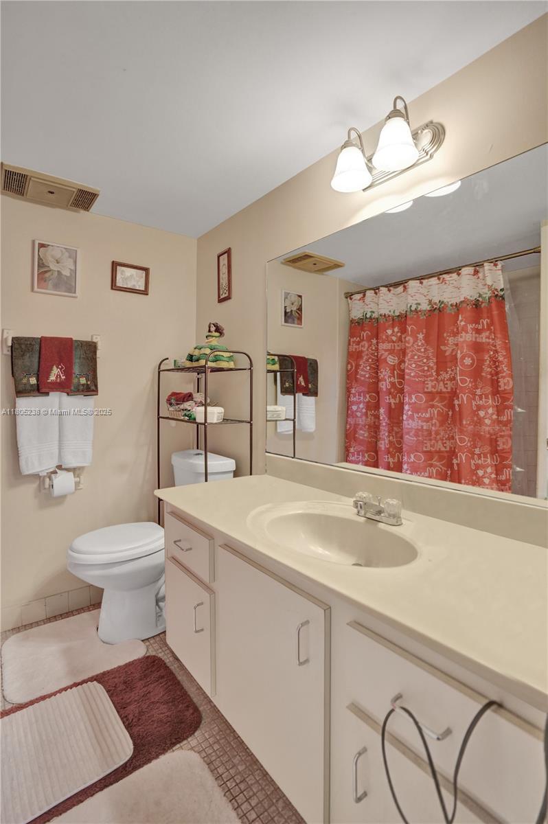 INVERRARY GARDENS CONDO I - Residential
