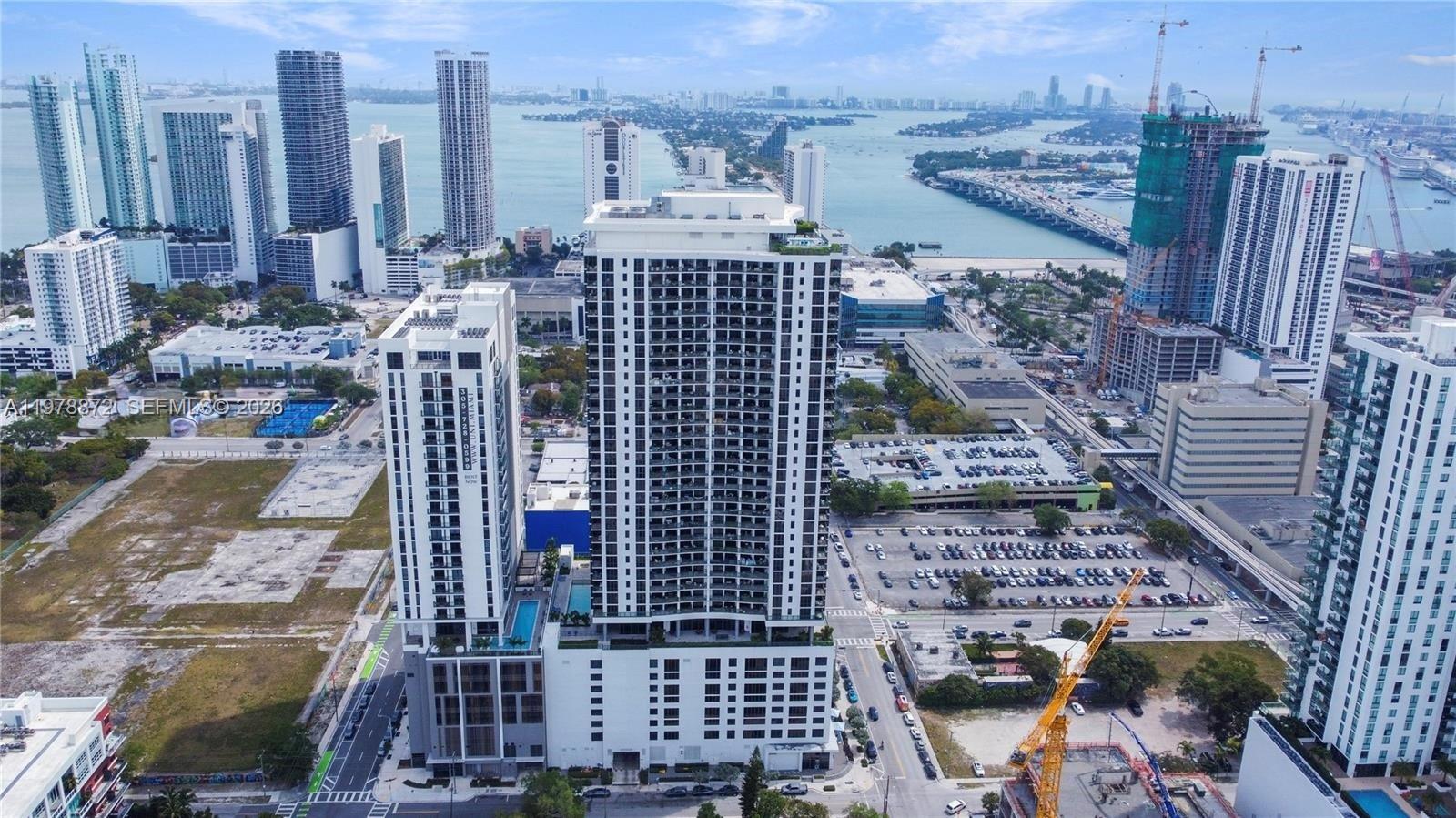 Enjoy Miami Downtown living! Spacious 2Bed unit featuring floor-to-ceiling windows, modern finishes, SS appliances & a private terrace with stunning Miami views. Building allows 30 day rentals. 2 parking spaces. Experience resort-style living with unmatched amenities including multiple pools, fitness center, sauna & spa, racquetball court, theater, social spaces, 24/7 security and concierge services. Conveniently located close to Brickell, Wynwood, the Design District, museums & restaurants. No assessments since Condo has reserves. Information deemed reliable but not guaranteed.Buyers are responsible for verifying the accuracy of all information.