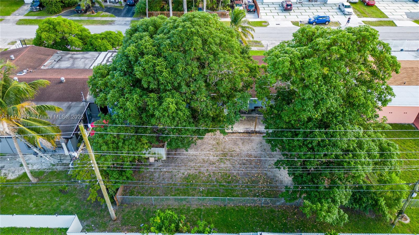 CAROL CITY 1 ST ADDN - Residential