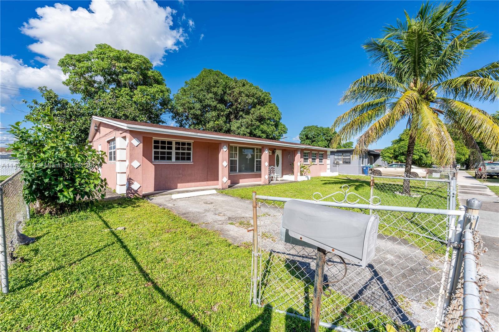 CAROL CITY 1 ST ADDN - Residential