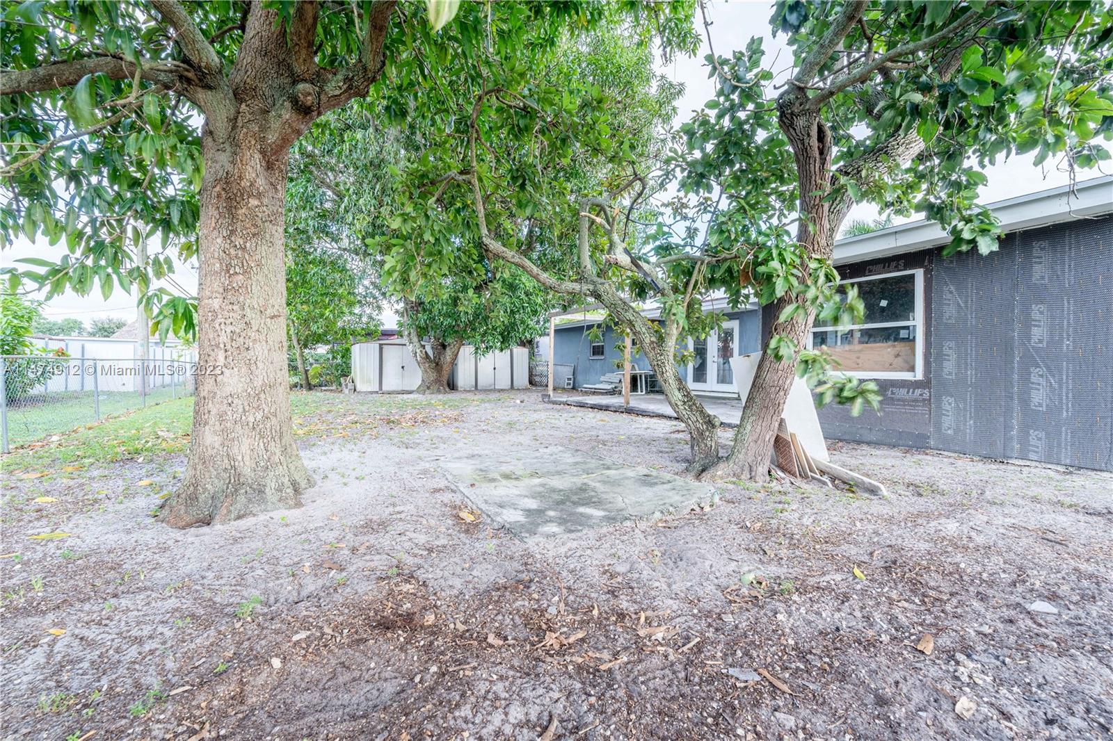 CAROL CITY 1 ST ADDN - Residential