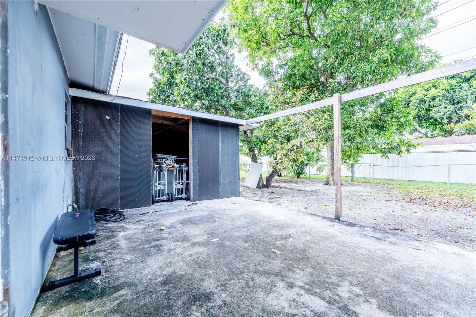 CAROL CITY 1 ST ADDN - Residential