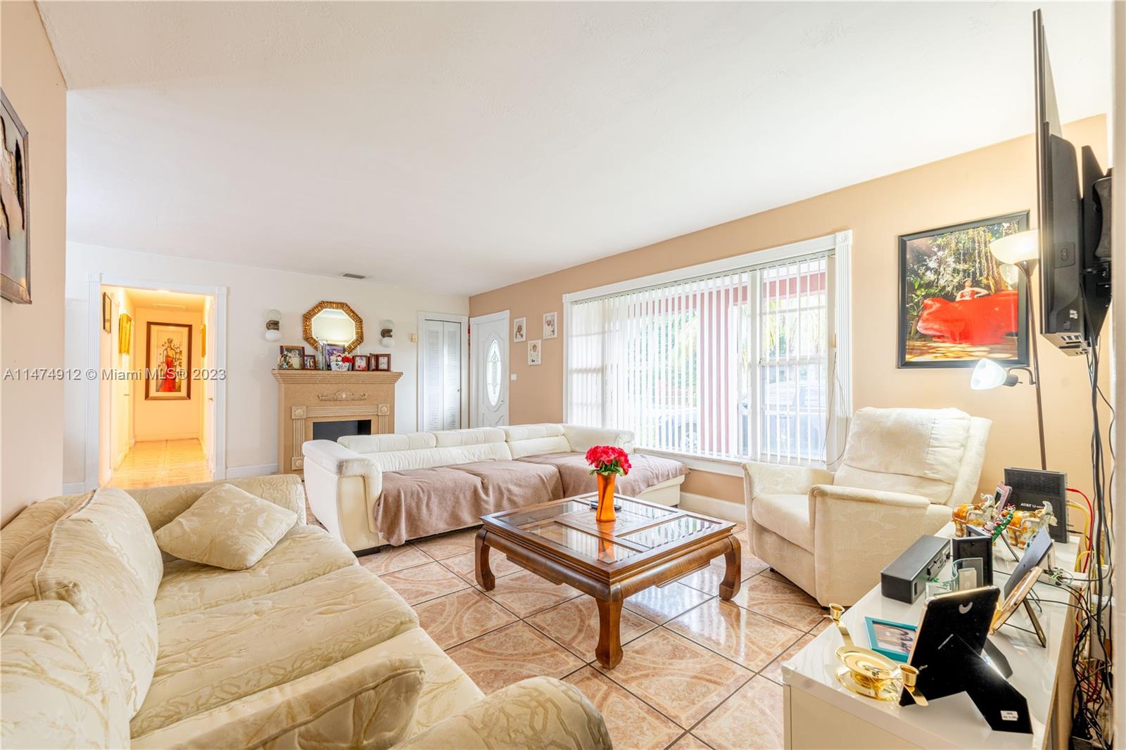 CAROL CITY 1 ST ADDN - Residential