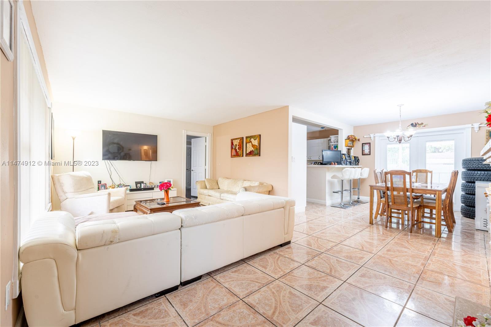 CAROL CITY 1 ST ADDN - Residential