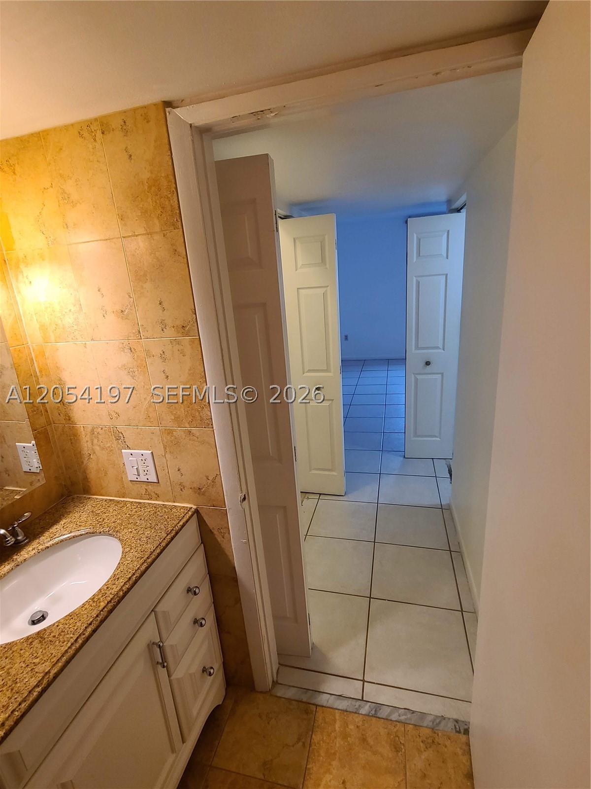 BAY POINT EAST CONDO - Residential Lease