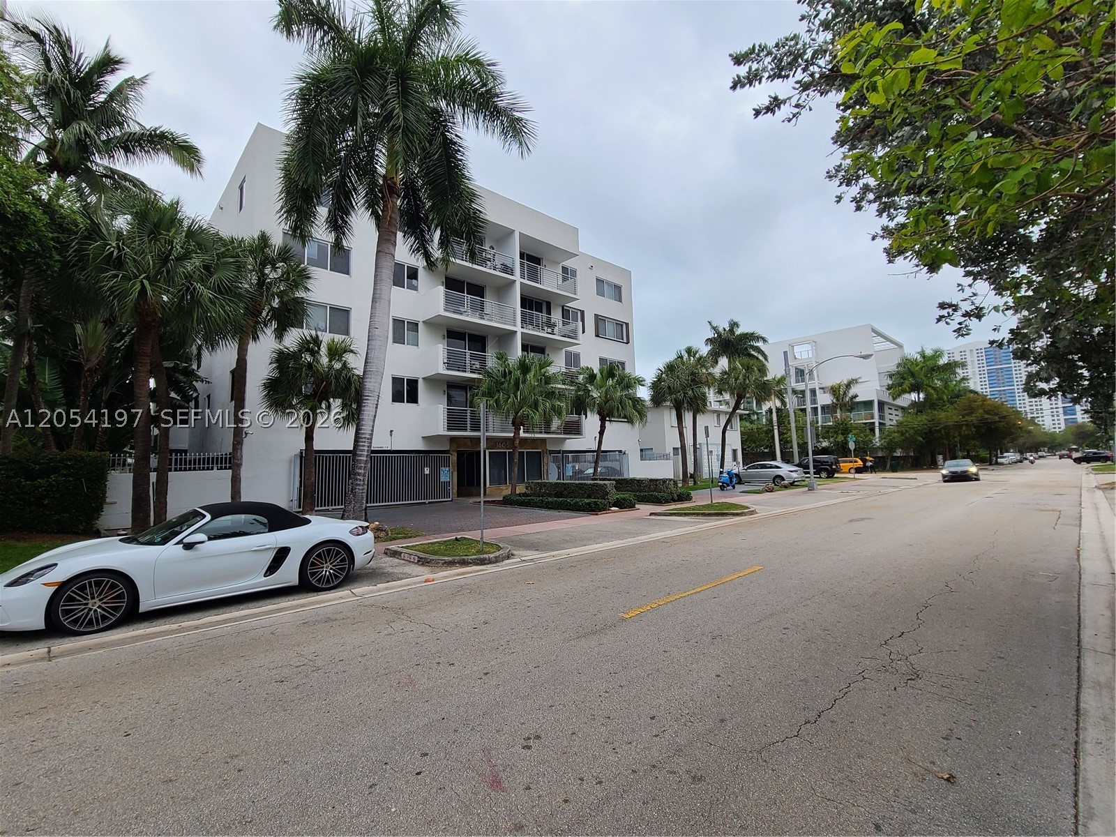 BAY POINT EAST CONDO - Residential Lease