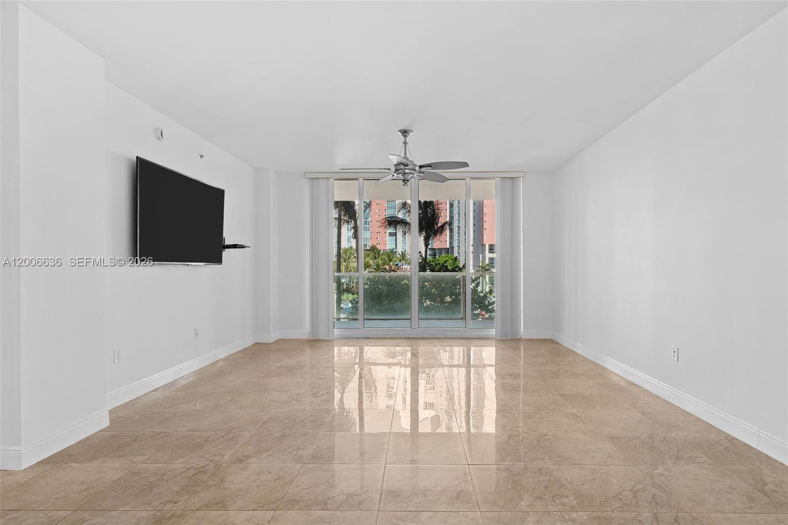 AVENTURA MARINA CONDO NUM - Residential