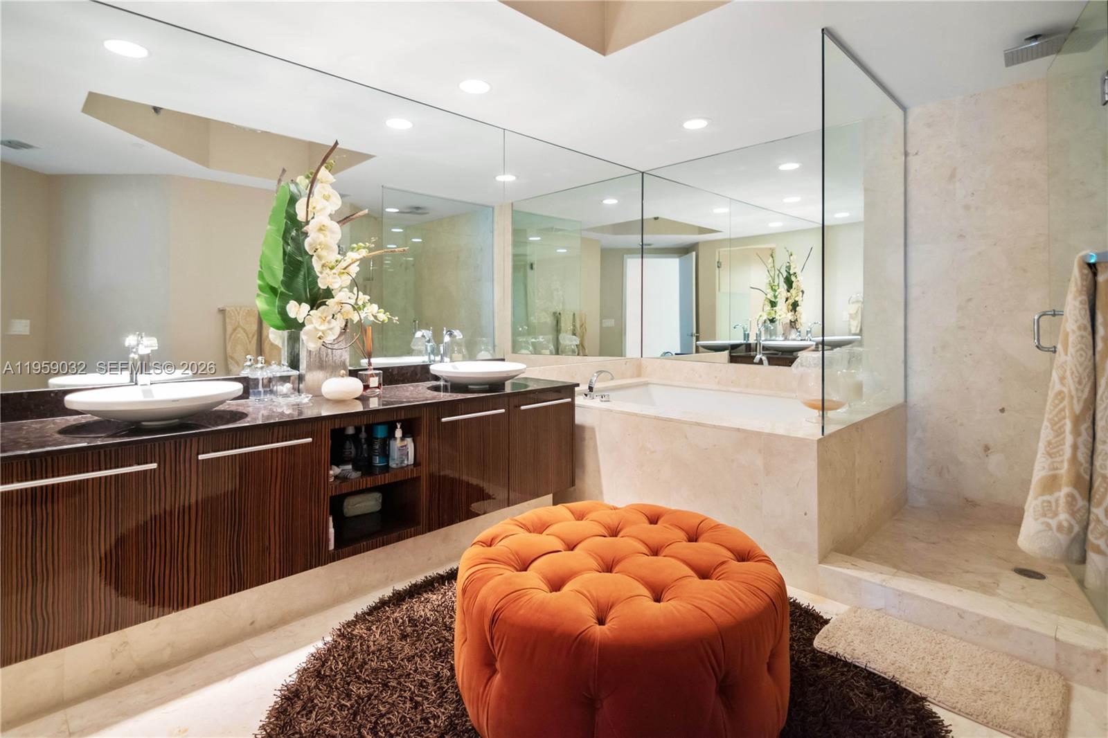 2711 HOLLYWOOD BEACH COND - Residential