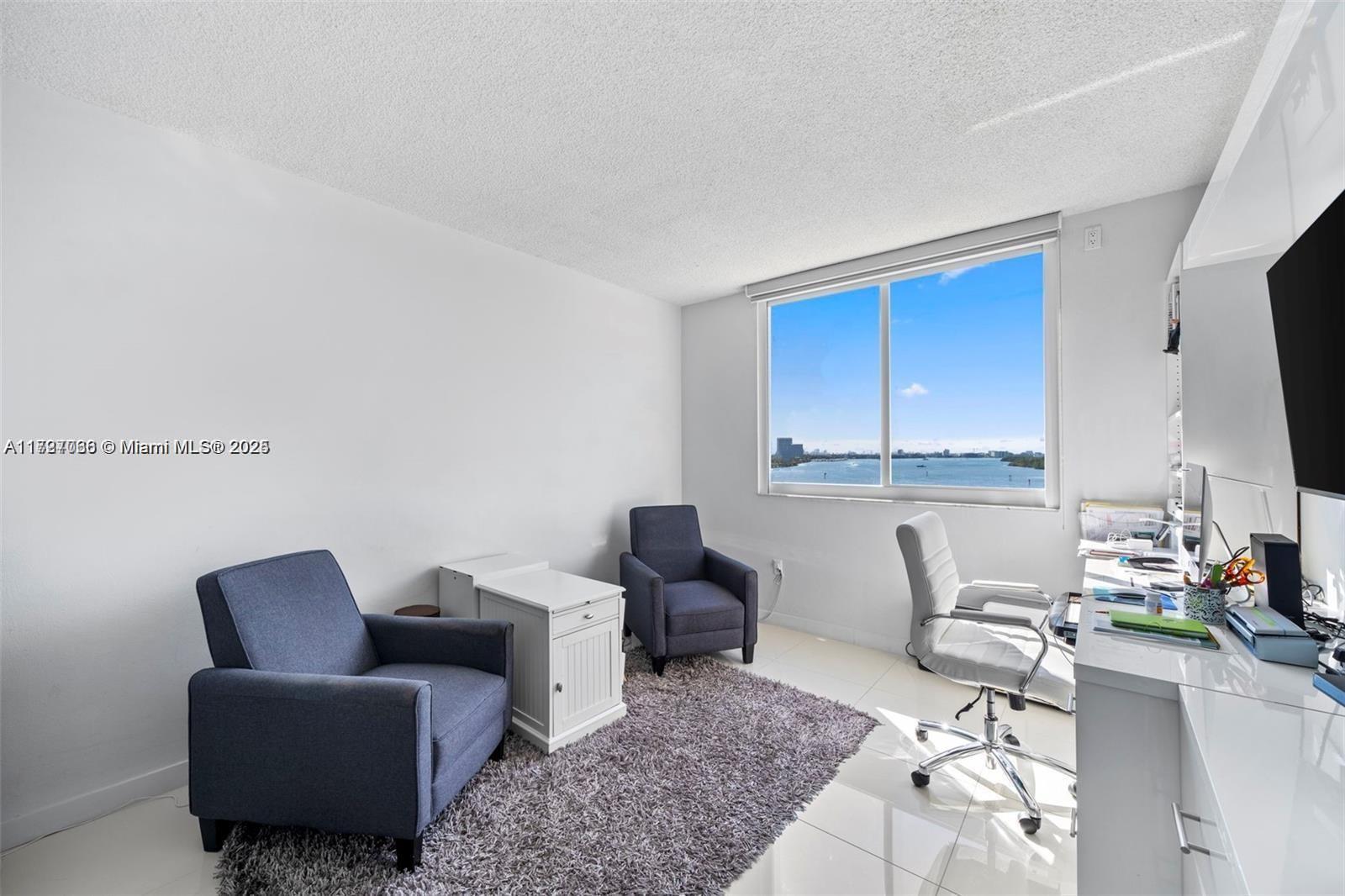 ARLEN HOUSE CONDO - Residential