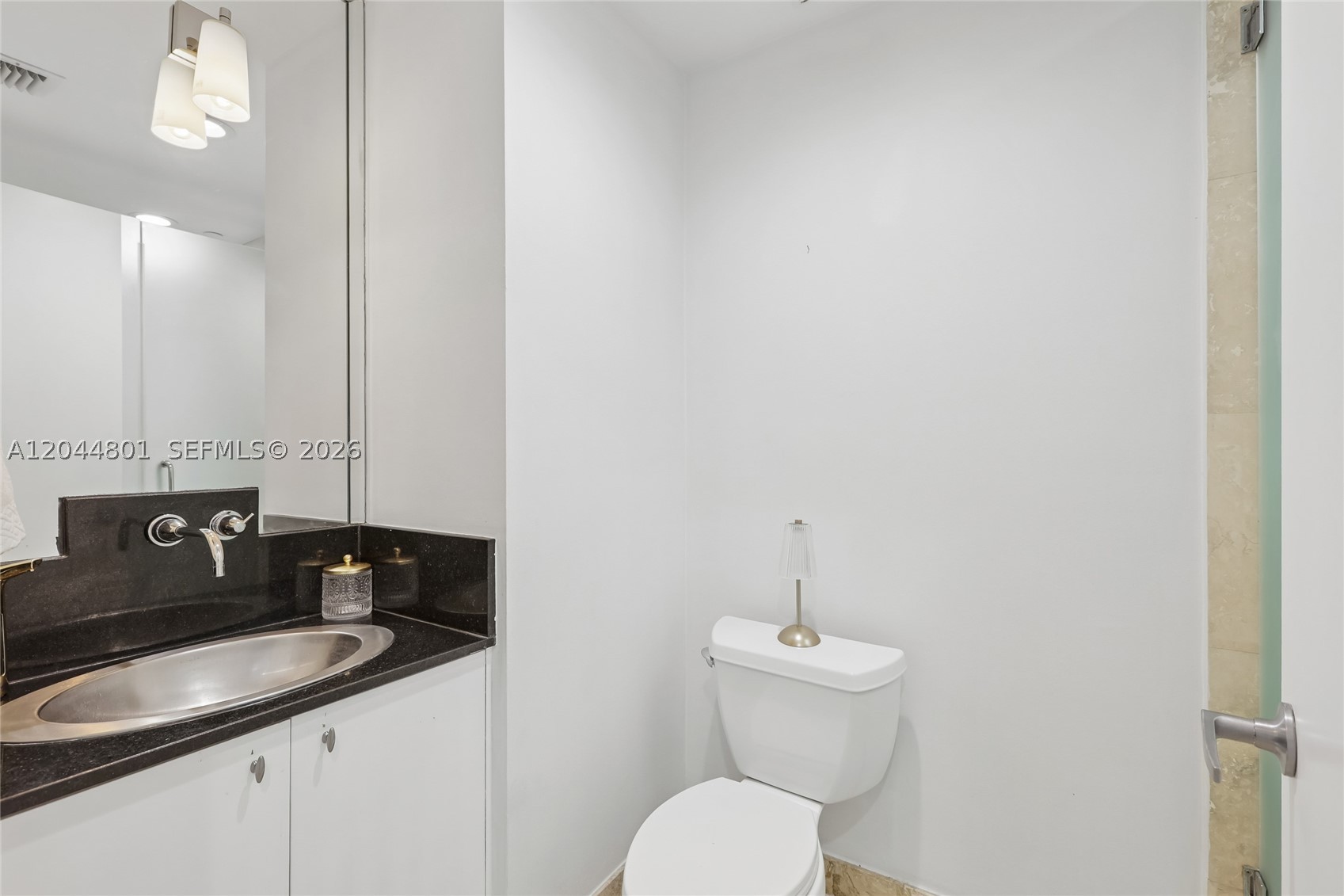 WASHINGTON CORNER CONDO - Residential