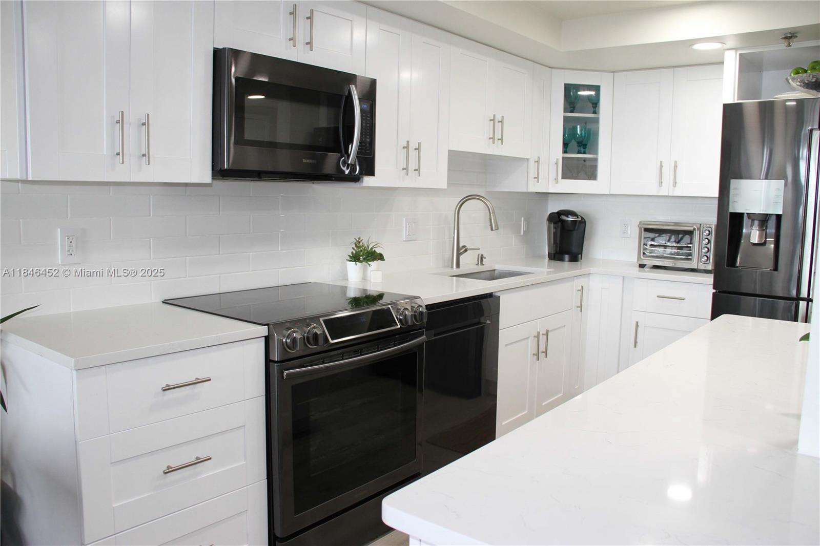 WATERVIEW CONDO - Residential