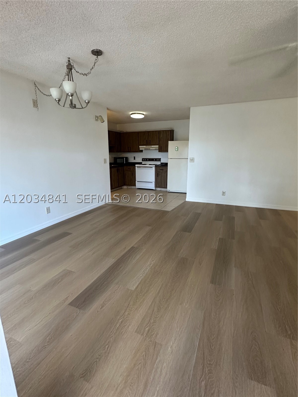 LA PINATA CONDO - Residential Lease