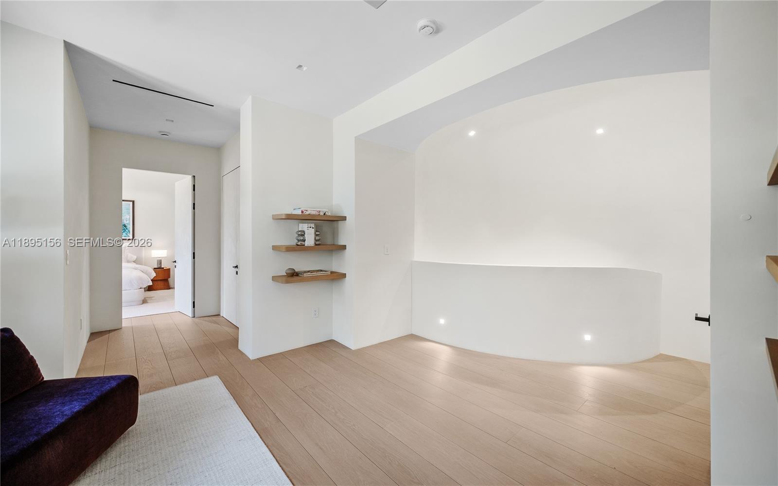 LA GORCE GOLF SUB - Residential