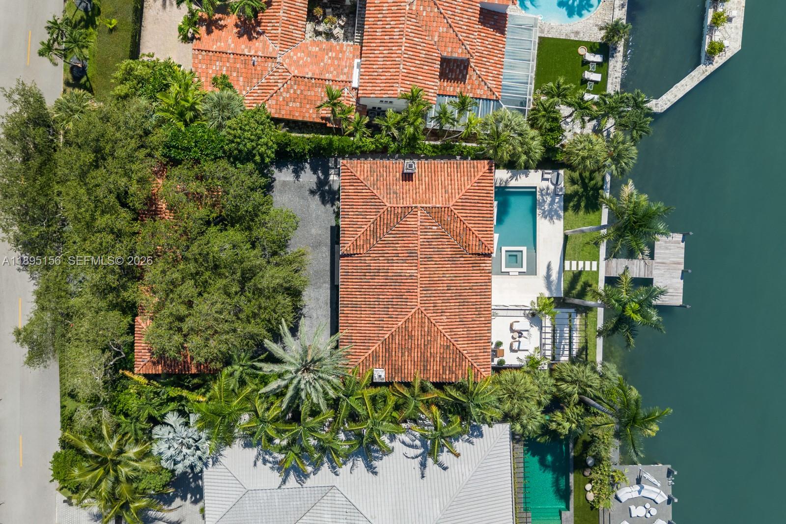 LA GORCE GOLF SUB - Residential