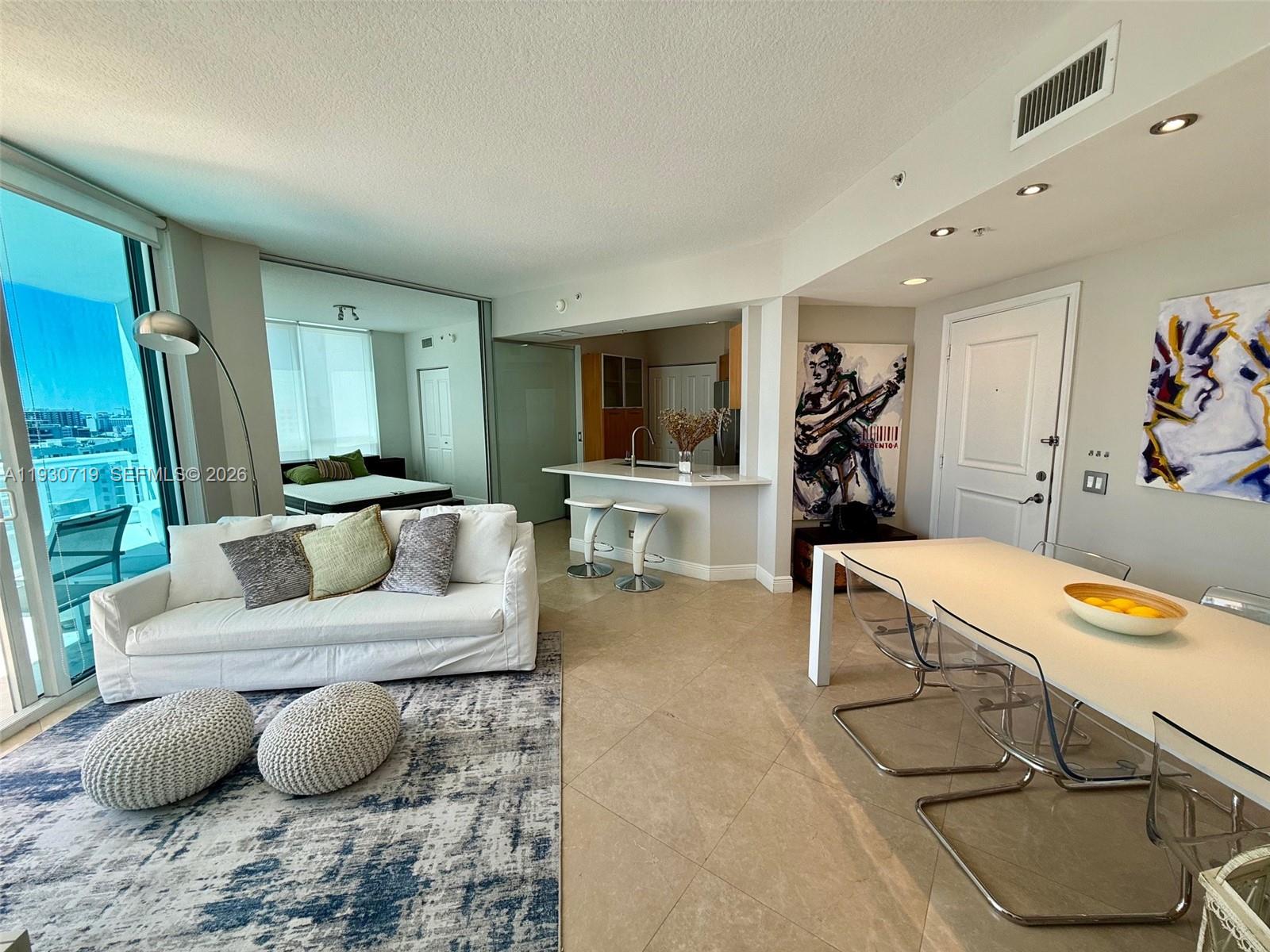 PLATINUM CONDO - Residential Lease