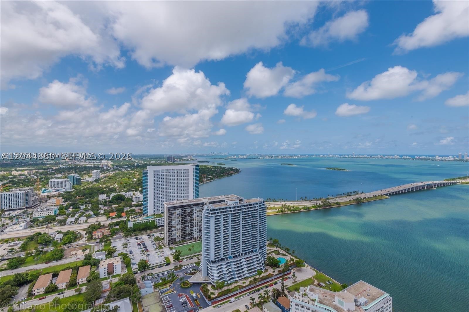 PARAISO BAYVIEWS CONDO - Residential