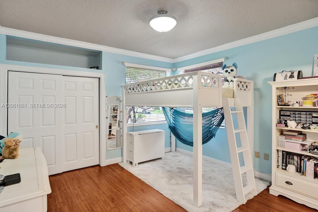 LANDINGS OF PARKLAND - Residential