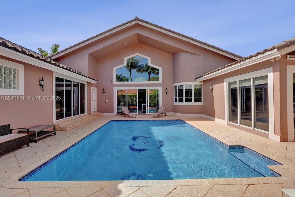LANDINGS OF PARKLAND - Residential