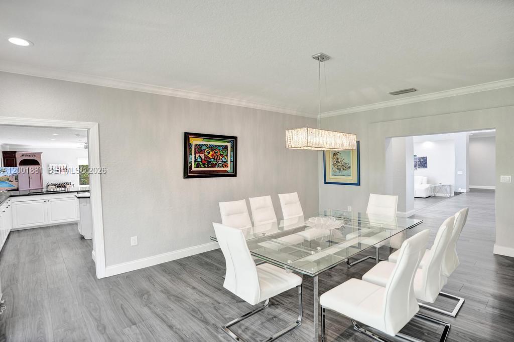LANDINGS OF PARKLAND - Residential