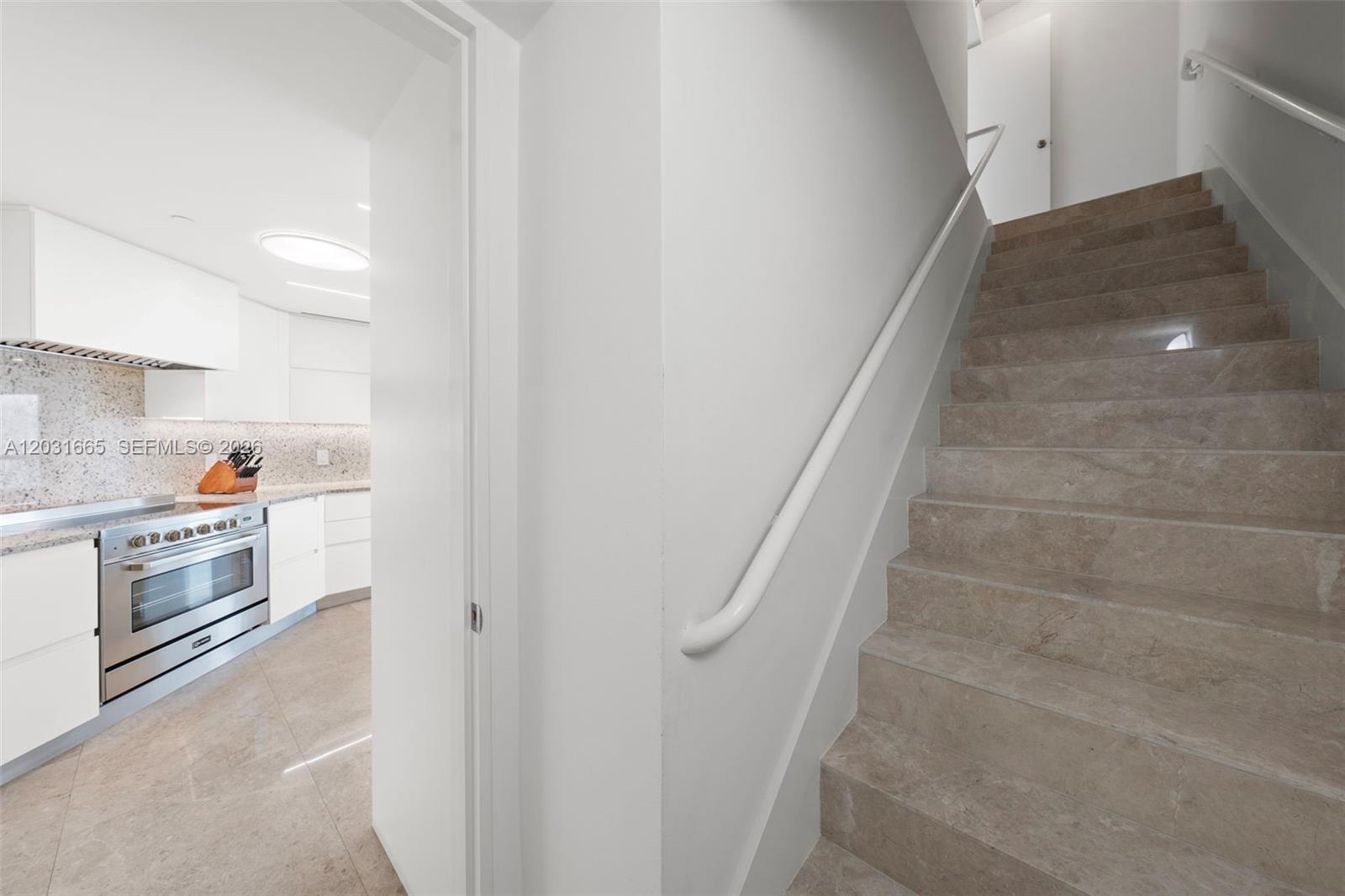 SANTA MARIA CONDO - Residential