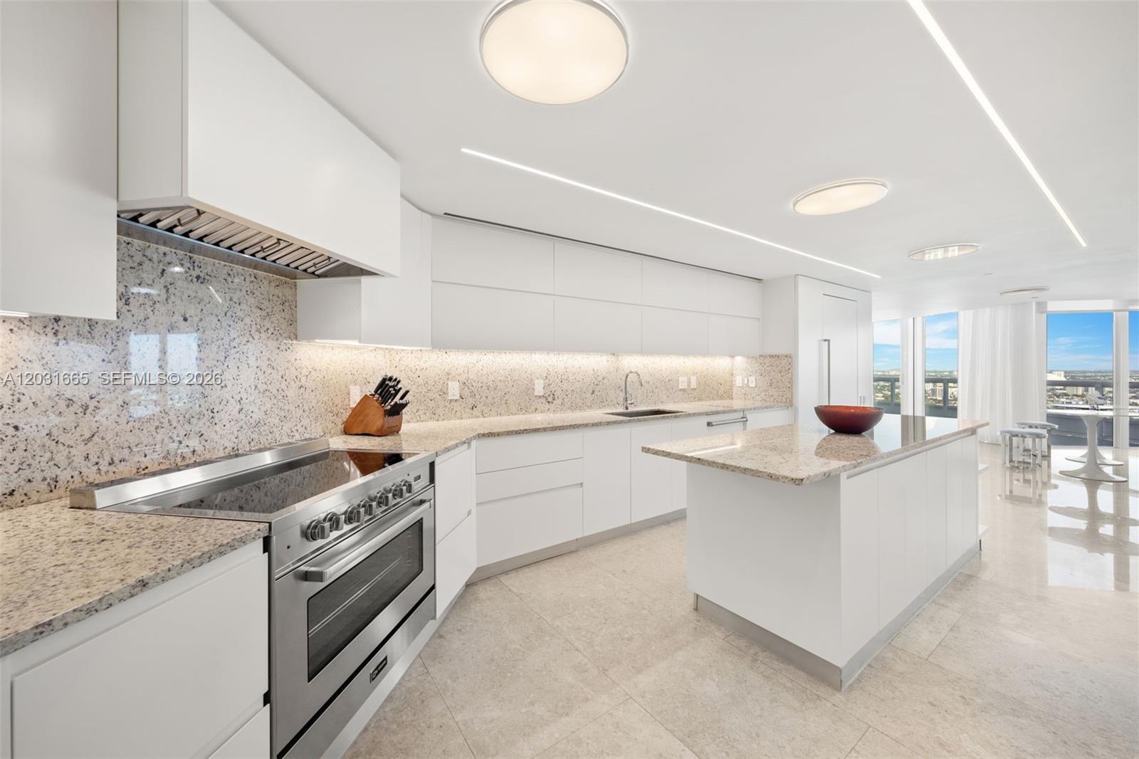 SANTA MARIA CONDO - Residential