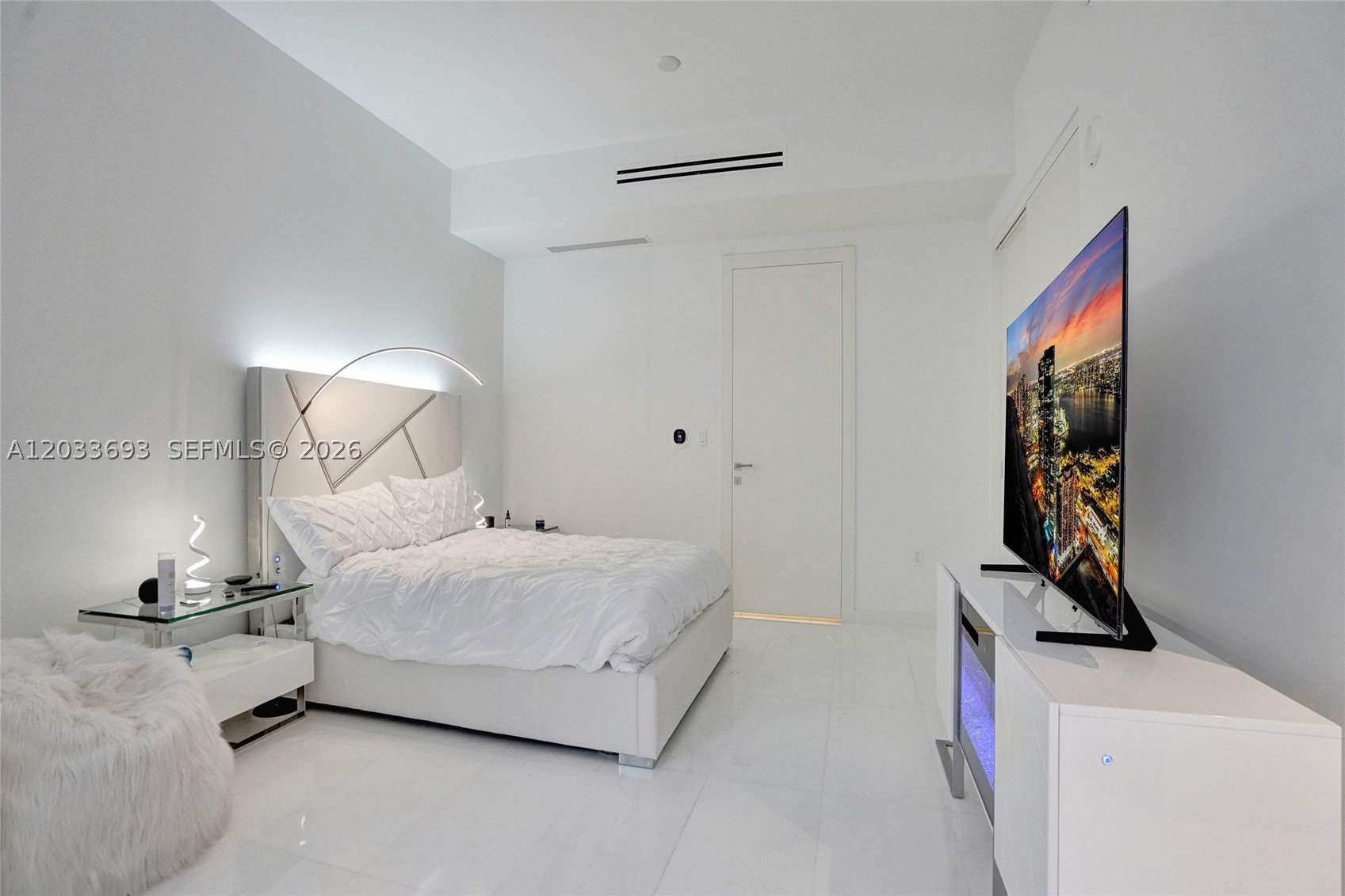 Aston Martin Residences - Residential