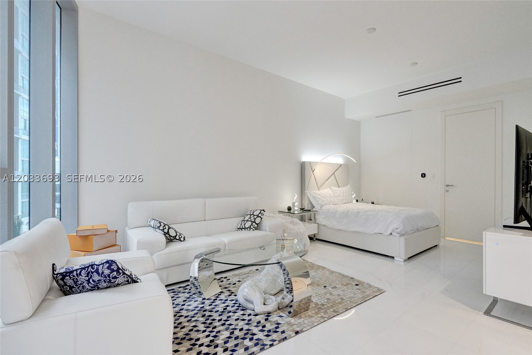 Aston Martin Residences - Residential
