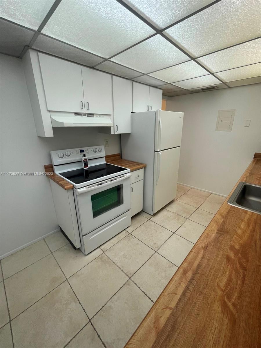 KINGS CREEK SOUTH CONDO - Residential Lease