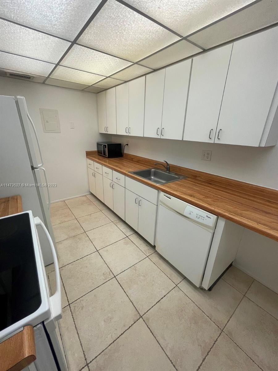 KINGS CREEK SOUTH CONDO - Residential Lease