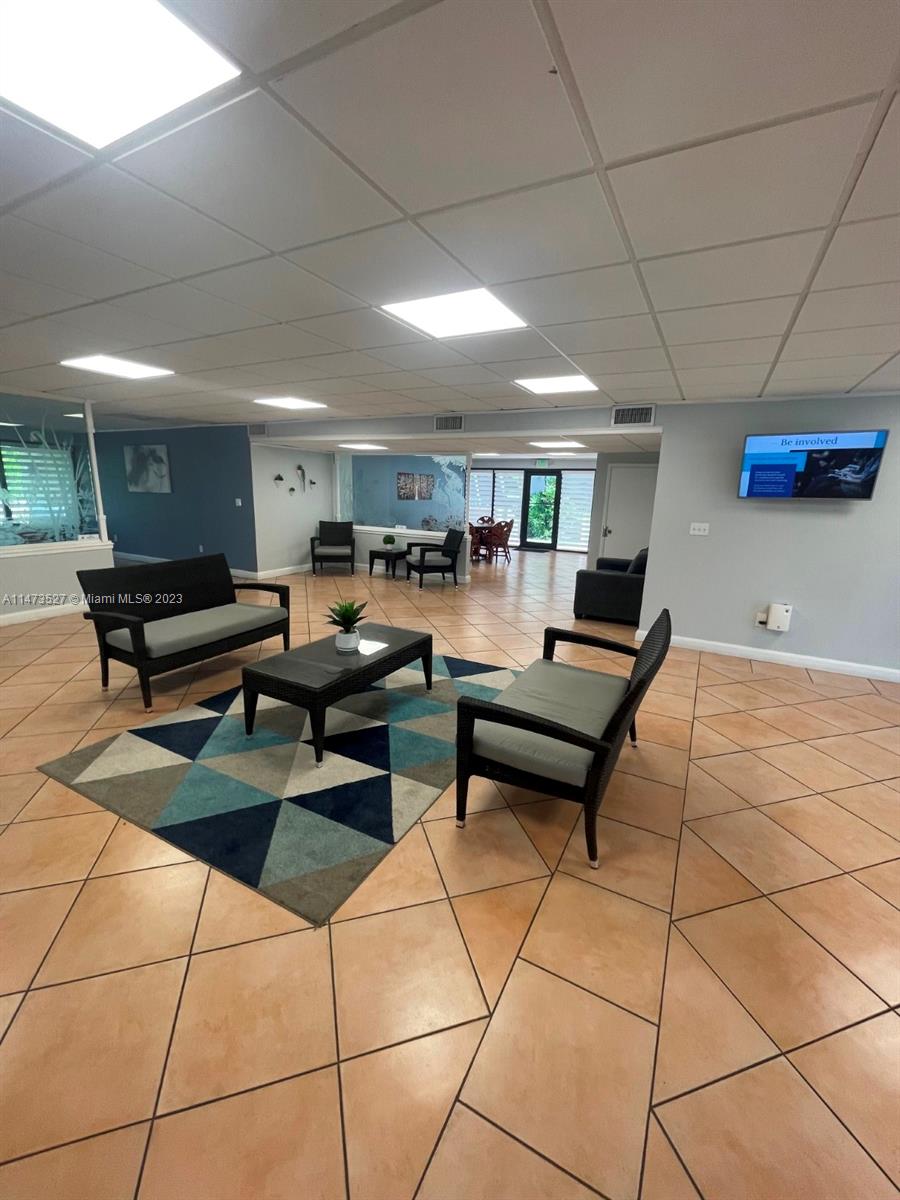 KINGS CREEK SOUTH CONDO - Residential Lease