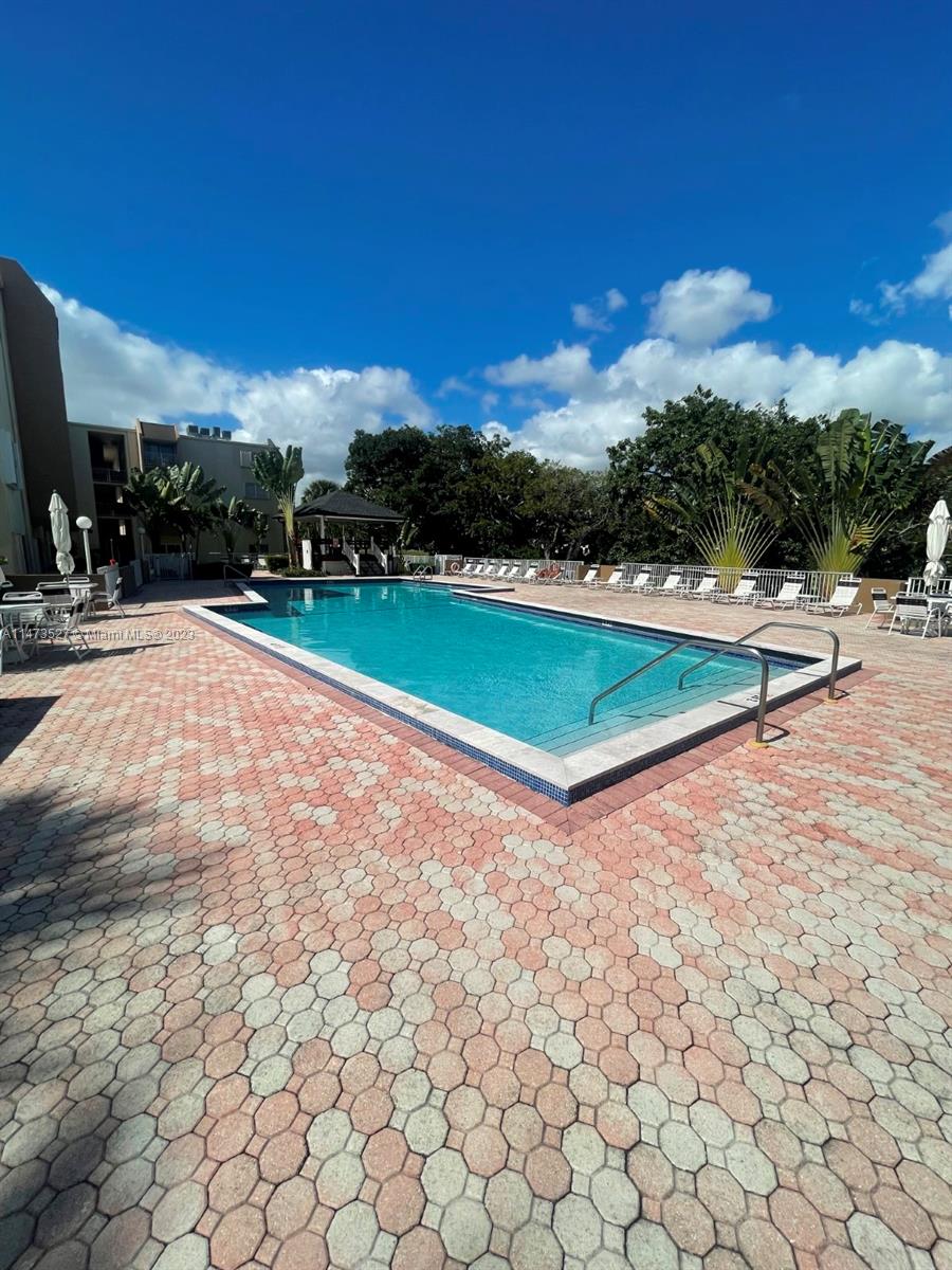 KINGS CREEK SOUTH CONDO - Residential Lease