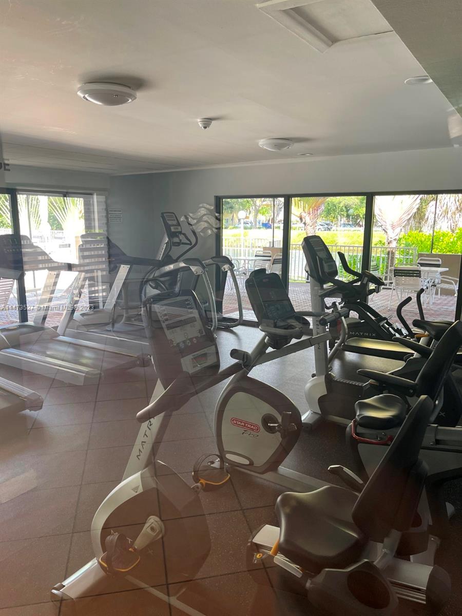 KINGS CREEK SOUTH CONDO - Residential Lease