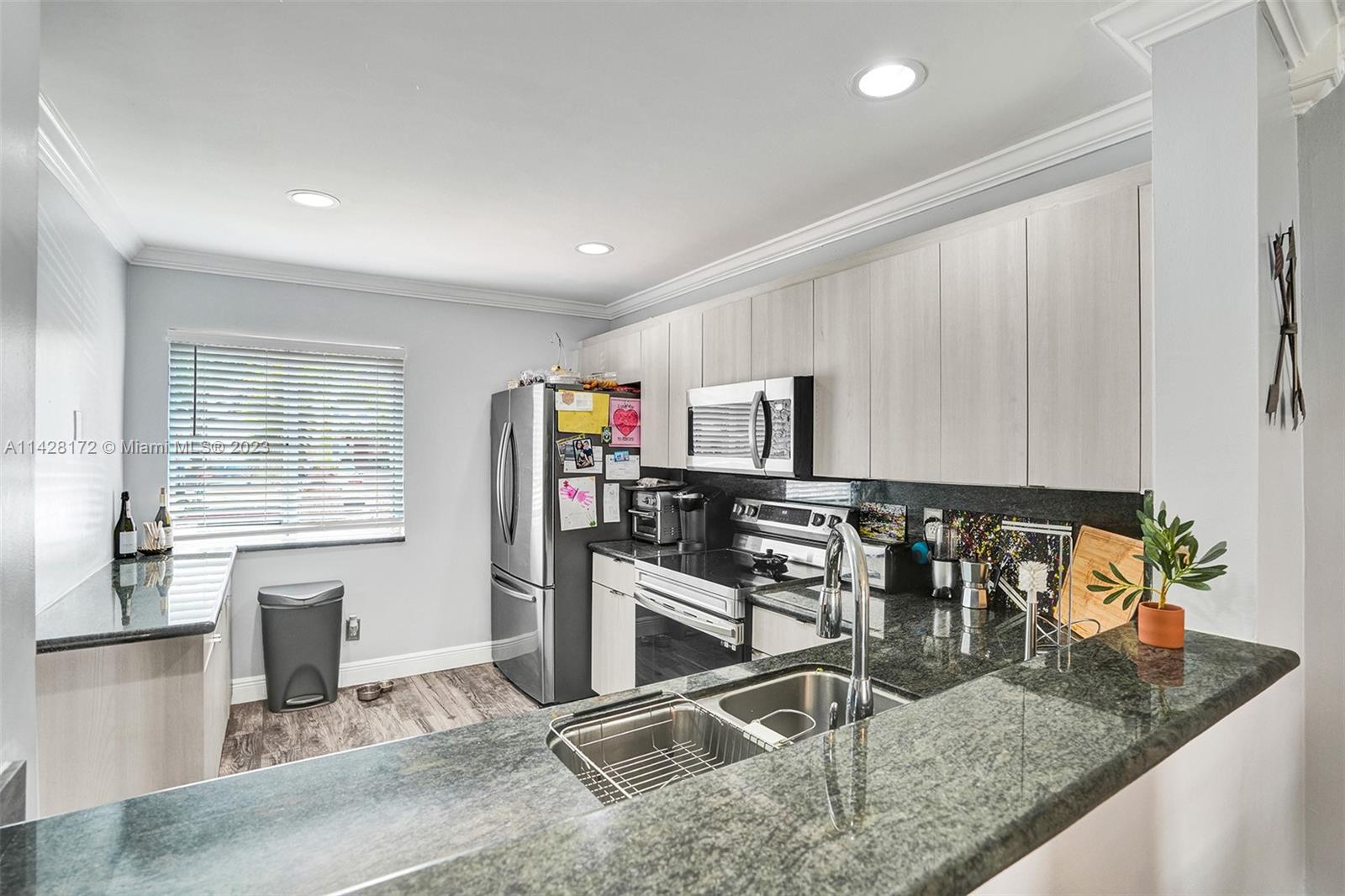 CHAPEL TRAIL II - Residential Lease