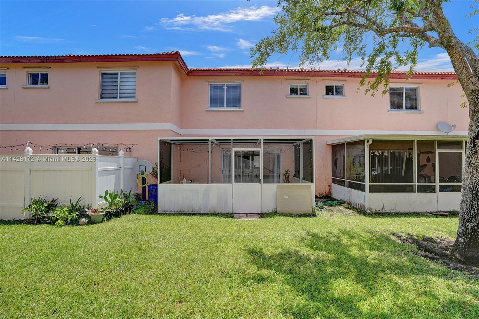 CHAPEL TRAIL II - Residential Lease