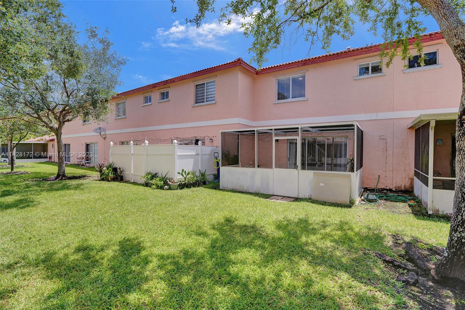CHAPEL TRAIL II - Residential Lease