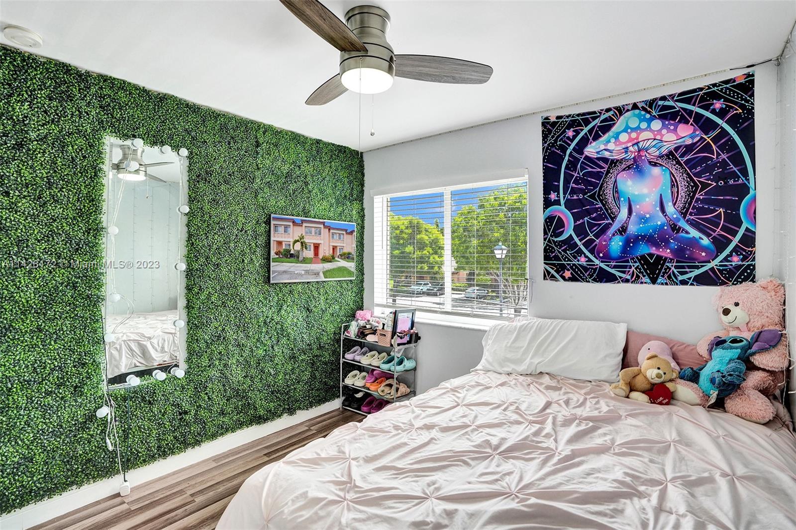 CHAPEL TRAIL II - Residential Lease