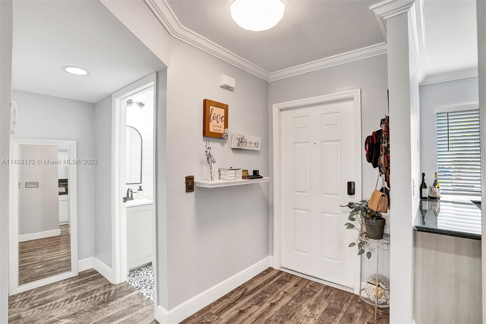 CHAPEL TRAIL II - Residential Lease
