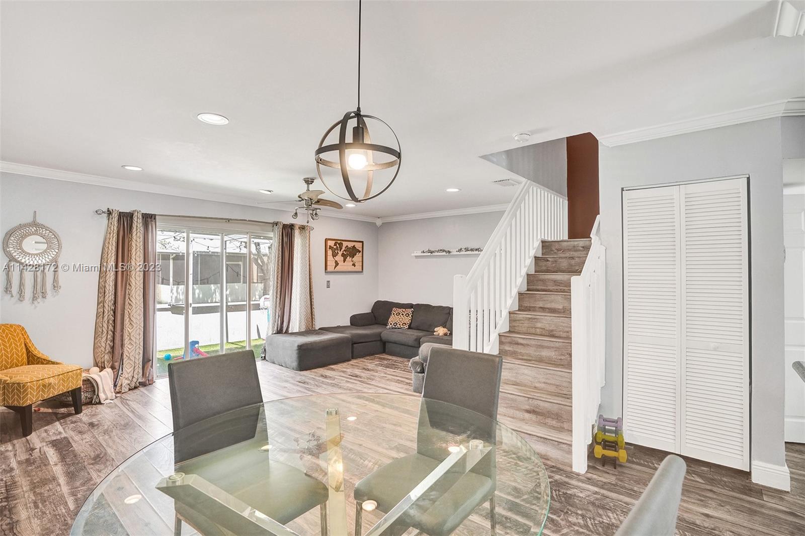 CHAPEL TRAIL II - Residential Lease