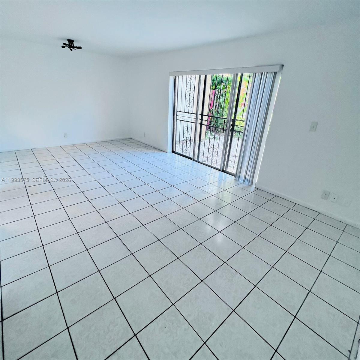 BLUEBERRY HILL III CONDO - Residential