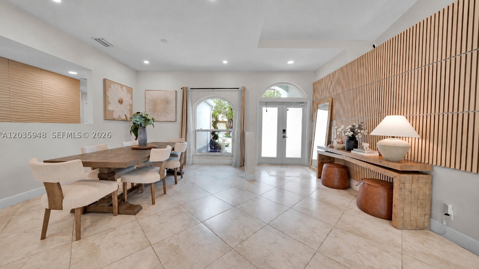 KENSINGTON - Residential